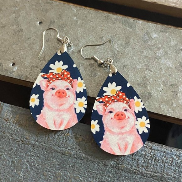 Farm Pig Daisy Do Rag Earrings - Picture 1 of 1